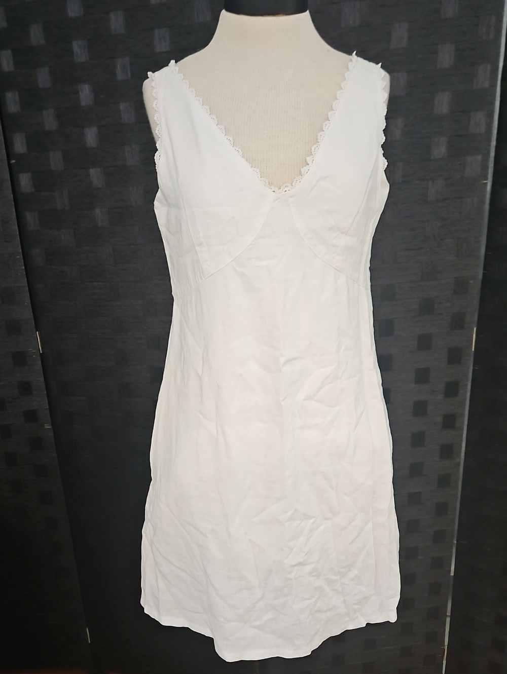 NWT Laura Ashley White Linen Blend Lace-Trim Chemise Dress Size 4
